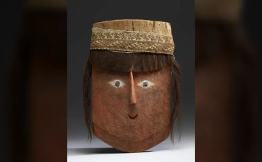 Máscara de múmia com peruca: Uma “cabeça falsa” de 1.000 anos encontrada no Peru, feita com cabelo humano verdadeiro e cinábrio vermelho tóxico