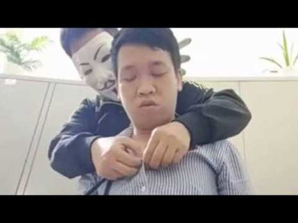 COMO A INTERNET CAPTUROU O AÇOUGUEIRO VIETNAMITA - ĐOÀN VĂN SÁNG